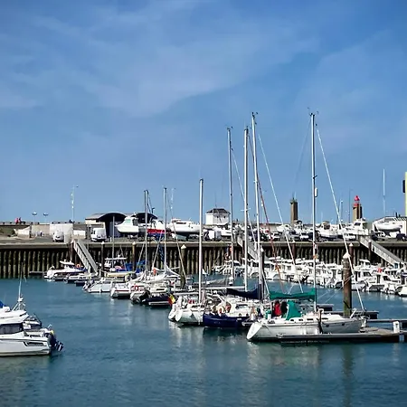 Villa Rosamonde, Beachfront *