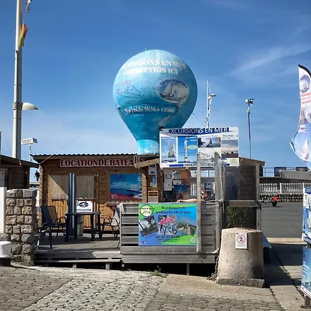 Villa Rosamonde, Beachfront